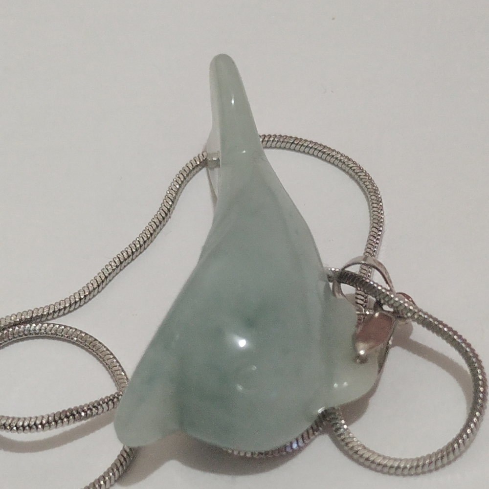 100% new authentic type a lucky jade pendant